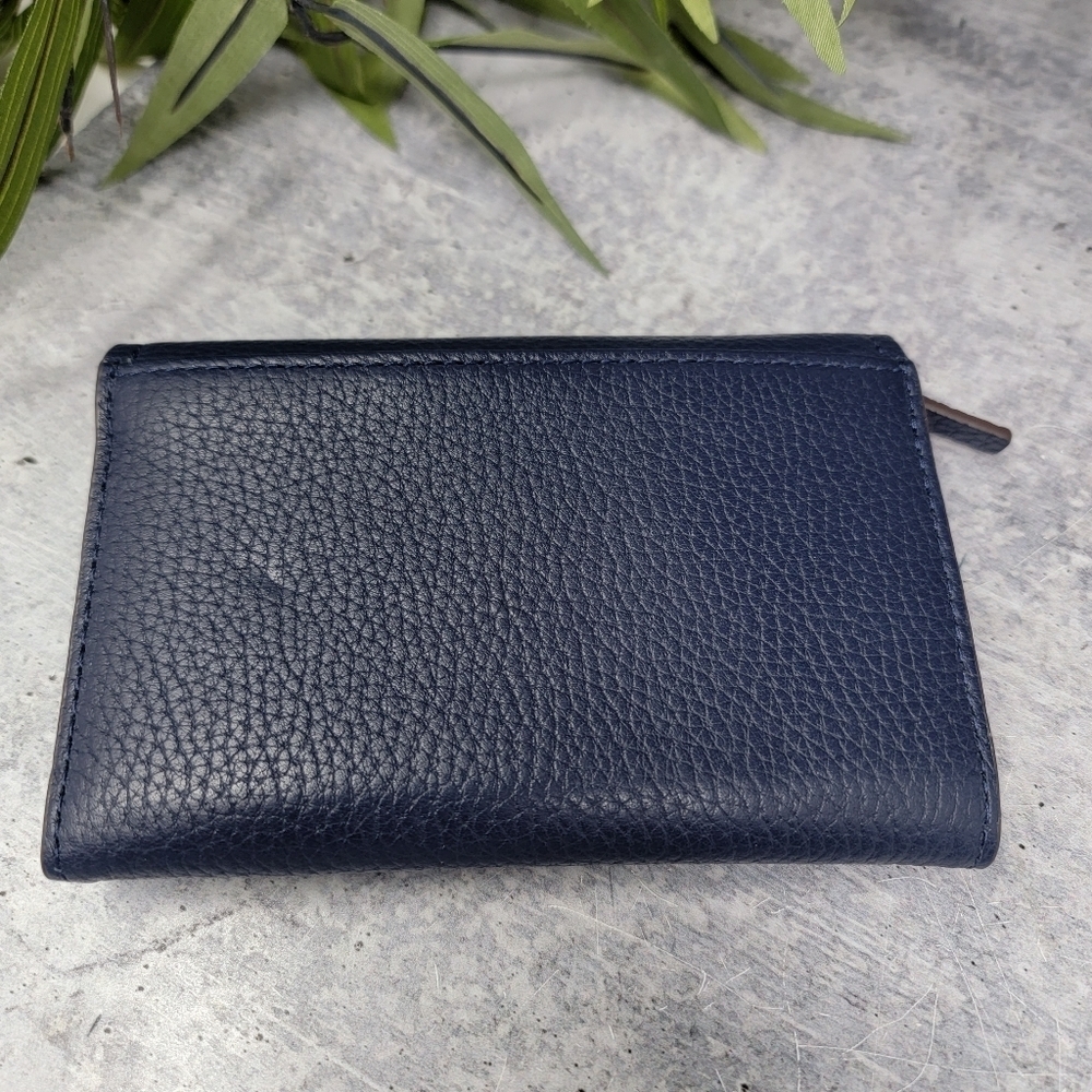 NWOT Kate Spade Navy Leather Flap Wallet Classic Neutral - Picture 3 of 4